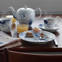 Royal Copenhagen Blue Fluted Mega Tekopp Med Skal Clearance