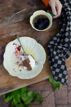 Byon Poppy Asjett 20,5 X 21 Cm Beige Fashion