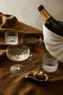 Ferm LIVING Ripple Champagneglass 2-Pakn. Klar Outlet