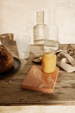 Ferm LIVING Ripple Karaffel Klar Online