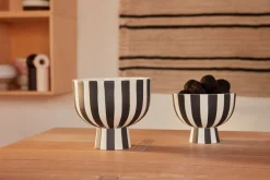 OYOY Toppu Skal O 15 Cm Svart-Hvit Hot